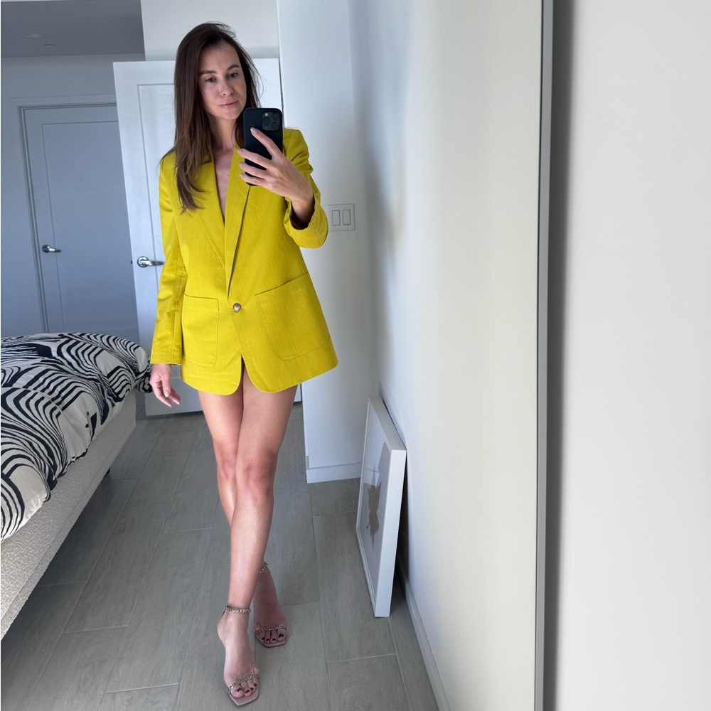 Zara Mustard Blazer - Picture 3 of 13
